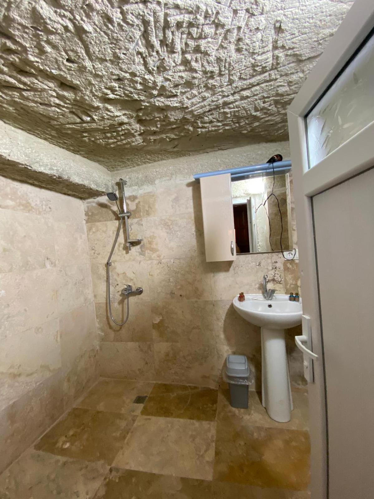 Peri Cave Hotel Goreme Bagian luar foto